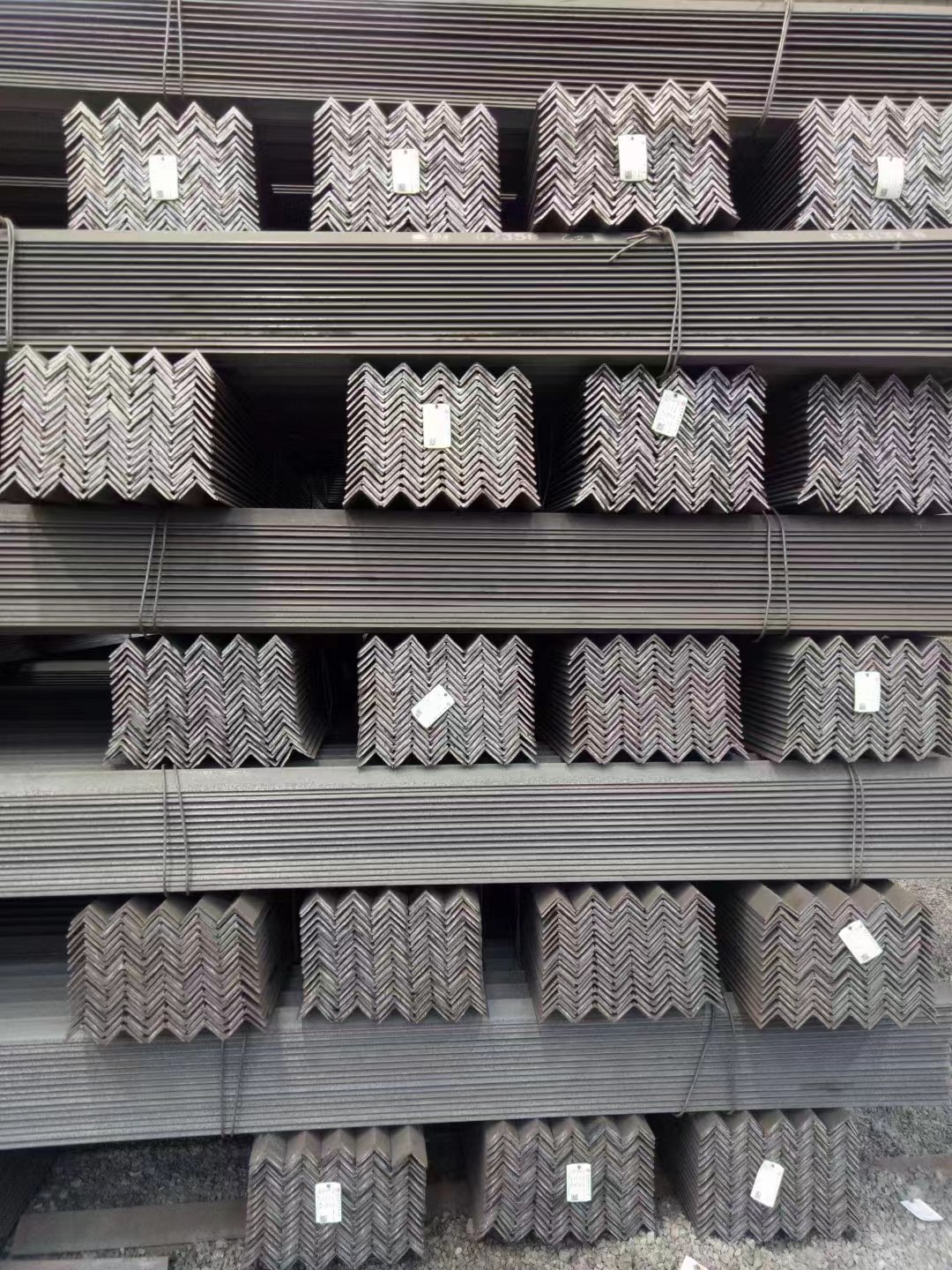 Q355E角鋼多少錢一噸